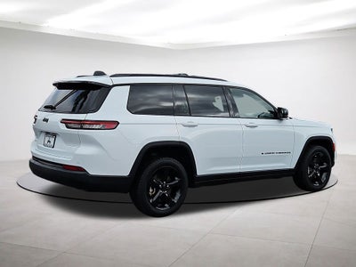 2022 Jeep Grand Cherokee L Altitude
