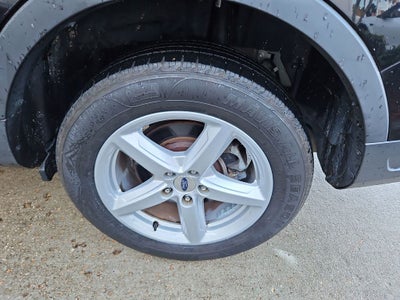 2019 Ford Explorer Base