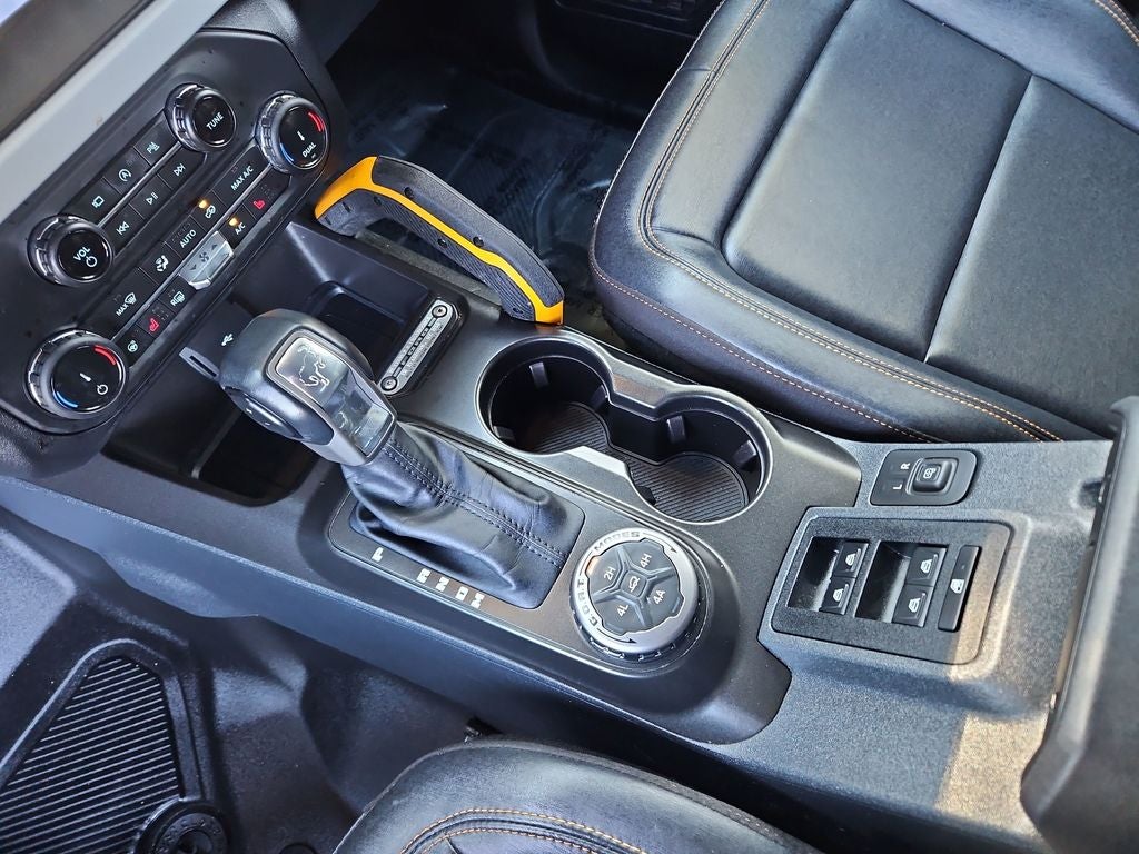 2022 Ford Bronco Badlands SASQUATCH PACKAGE w/ECOBOST V6