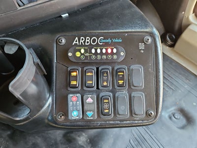 2013 Chevrolet Express 4500 Base Cutaway