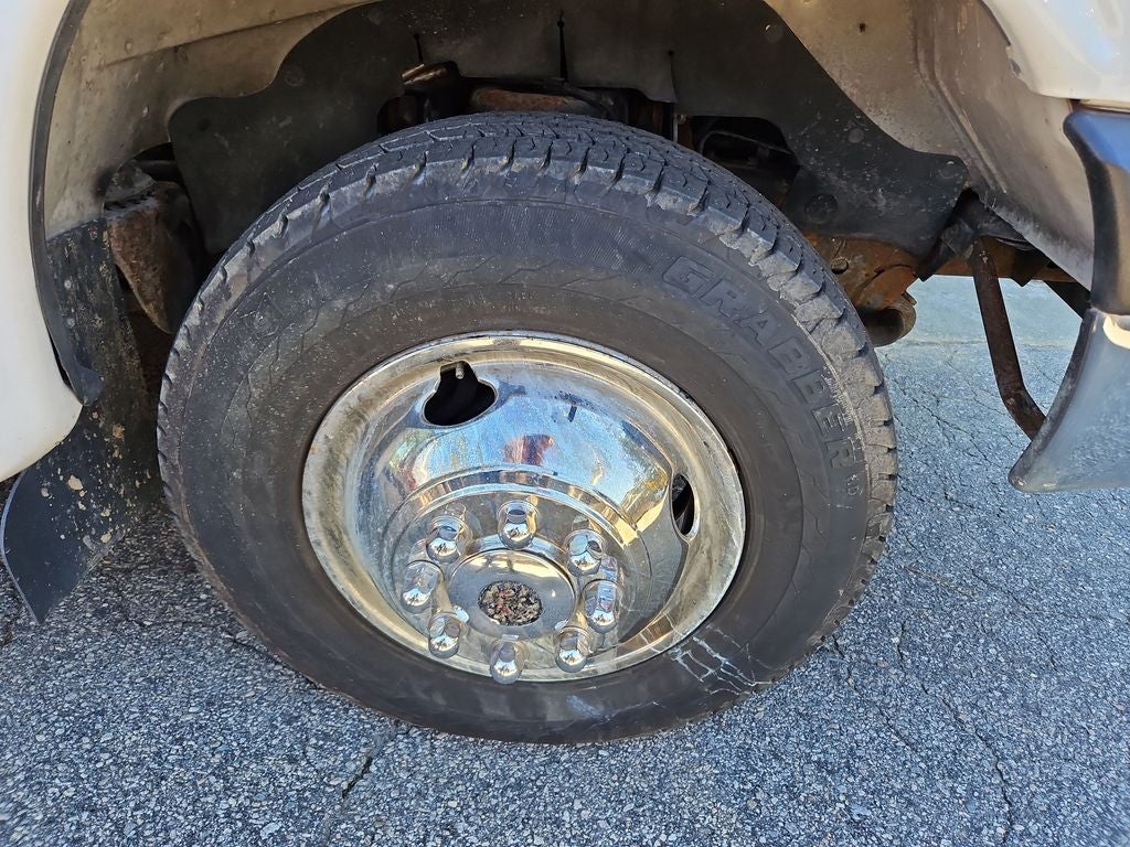 2013 Chevrolet Express 4500 Base Cutaway