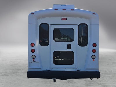 2013 Chevrolet Express 4500 Base Cutaway