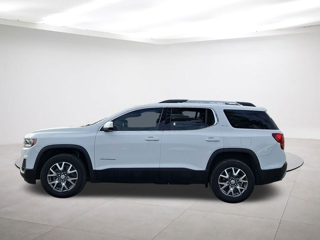 2023 GMC Acadia SLT w/ Preferred Package Sunroof