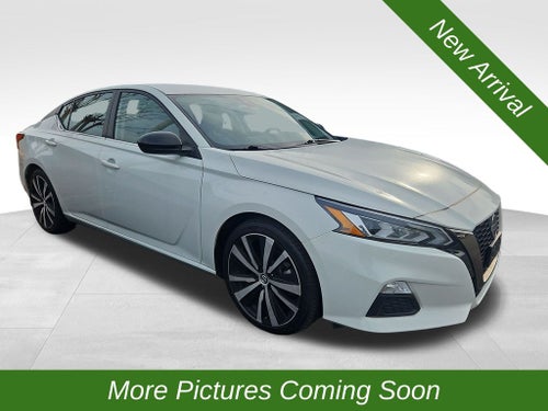2022 Nissan Altima 2.5 SR