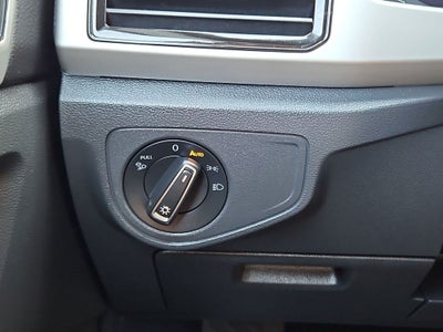 2022 Volkswagen Atlas Cross Sport 3.6L V6 SEL Premium R-Line