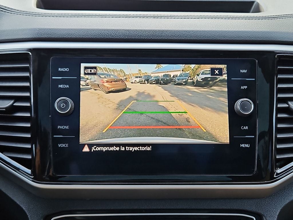 2022 Volkswagen Atlas Cross Sport 3.6L V6 SEL Premium R-Line