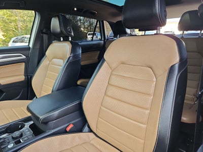 2022 Volkswagen Atlas Cross Sport 3.6L V6 SEL Premium R-Line