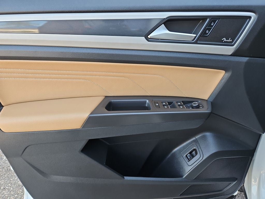 2022 Volkswagen Atlas Cross Sport 3.6L V6 SEL Premium R-Line