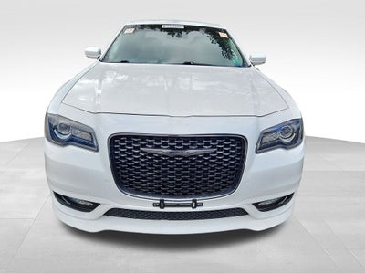 2022 Chrysler 300 Touring