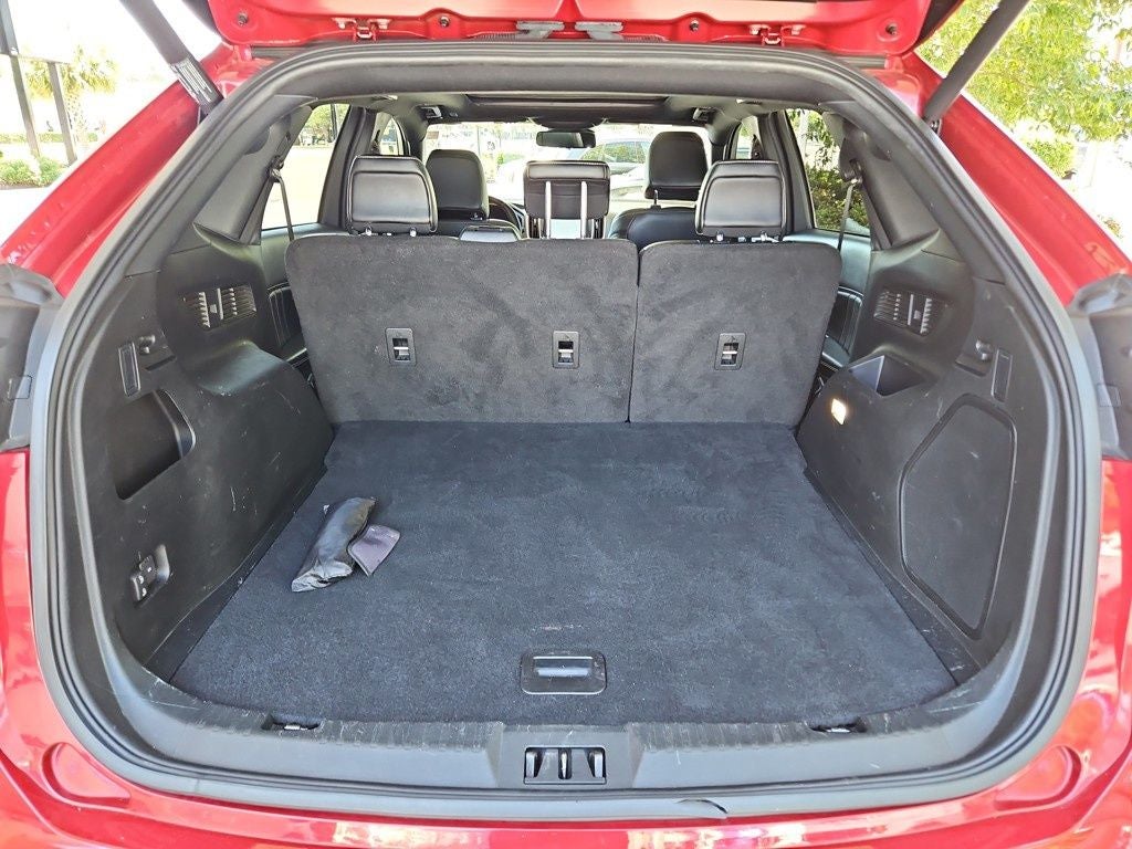 2022 Ford Edge ST Performance w/Pano Sunroof