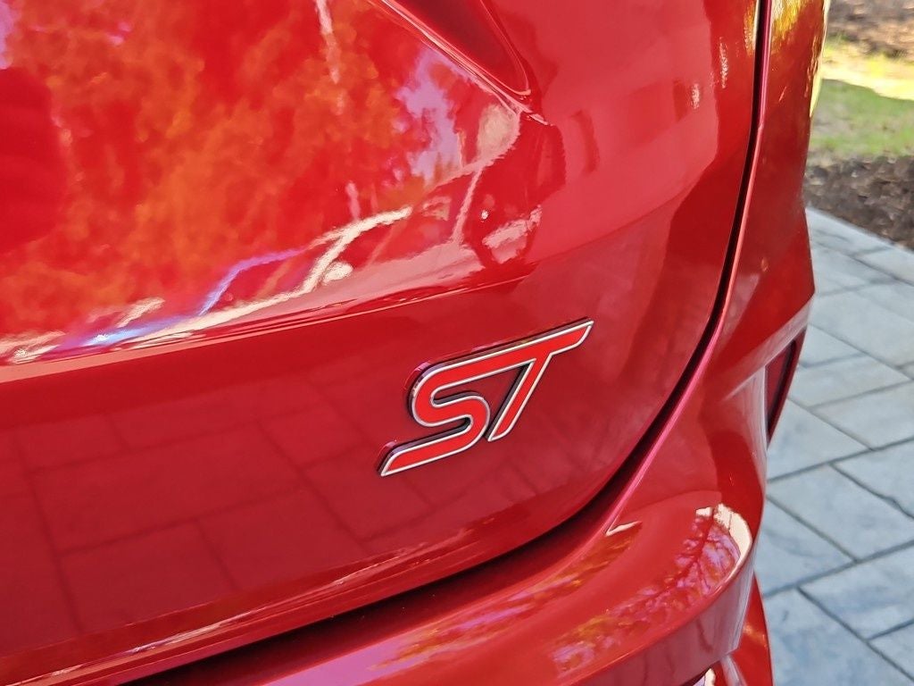 2022 Ford Edge ST Performance w/Pano Sunroof