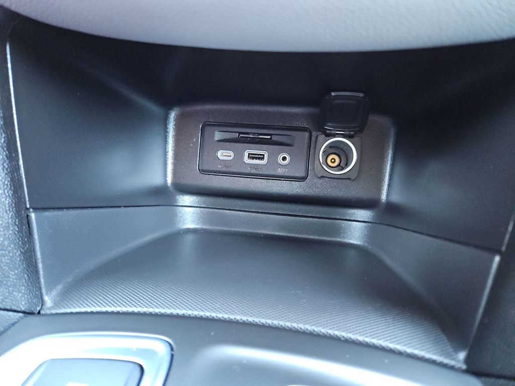 2022 Chevrolet Equinox LT w/ CONVENIENCE AND ADV. SAFETY PCKG