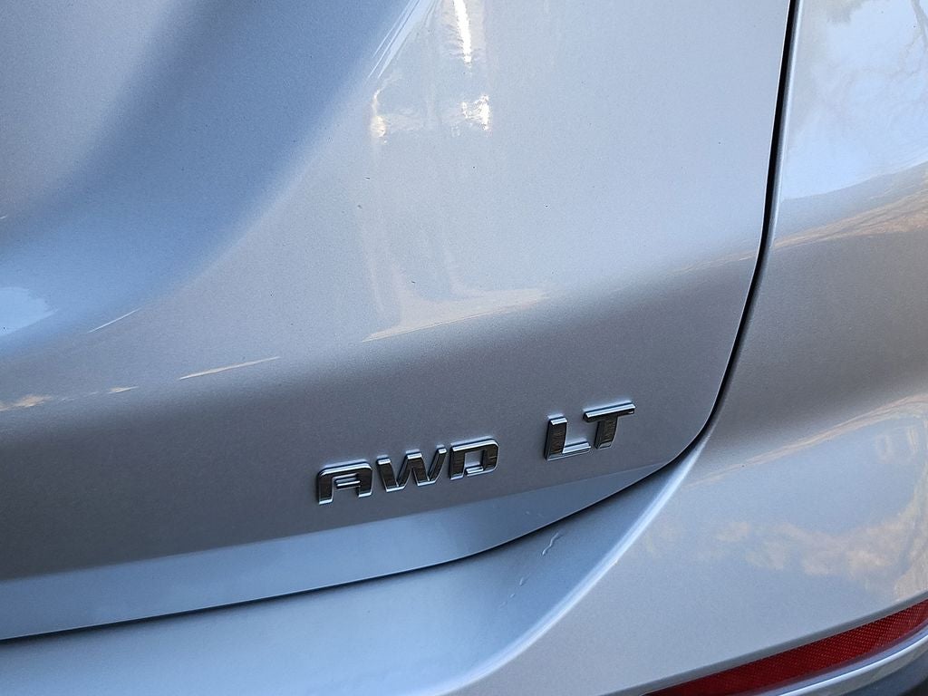 2022 Chevrolet Equinox LT w/ CONVENIENCE AND ADV. SAFETY PCKG