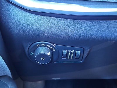 2024 Jeep Compass Latitude w/ enhanced Black Crystal Pearlcoat