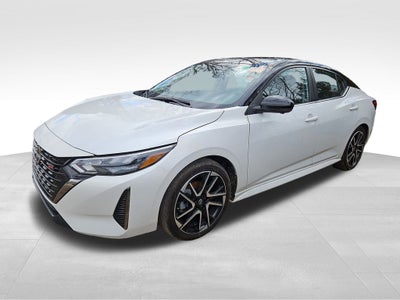 2025 Nissan Sentra SR w/ Premium Package