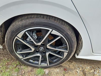 2025 Nissan Sentra SR w/ Premium Package