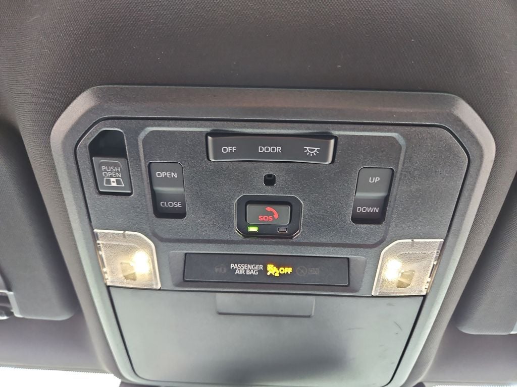 2025 Toyota Tacoma TRD Off-Road w/SUNROOF