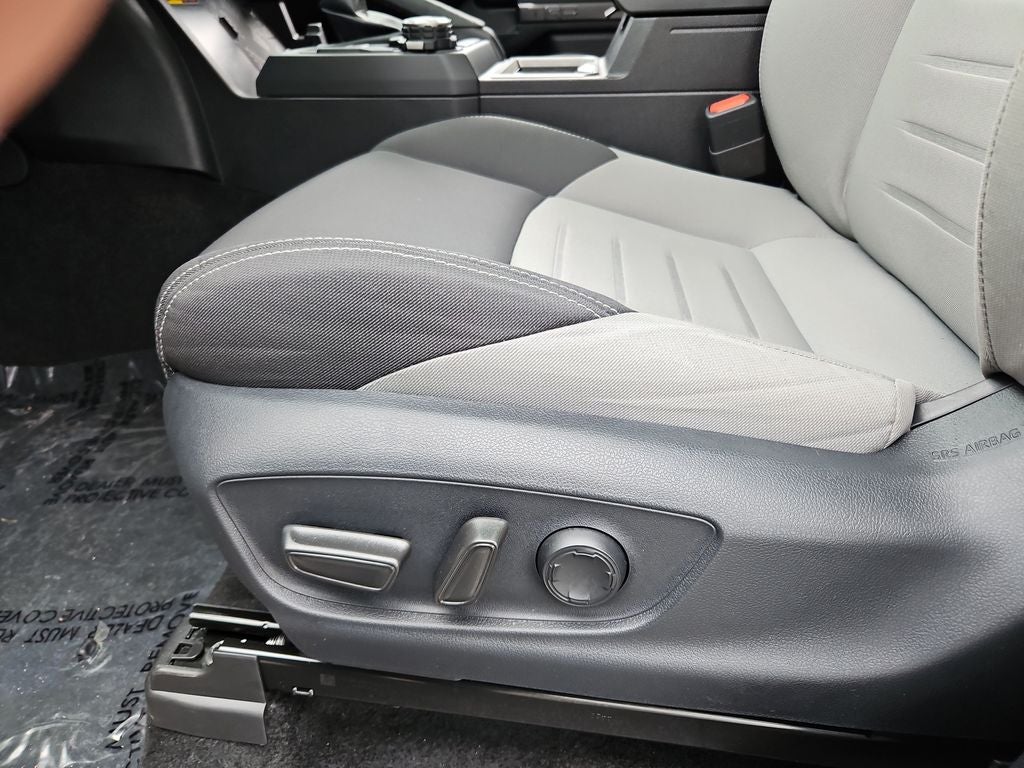 2025 Toyota Tacoma TRD Off-Road w/SUNROOF