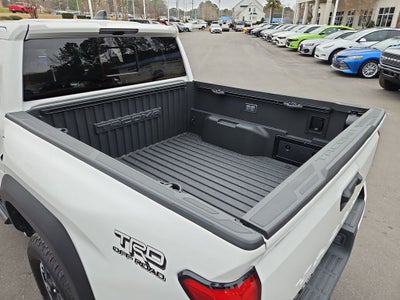 2025 Toyota Tacoma TRD Off-Road w/SUNROOF