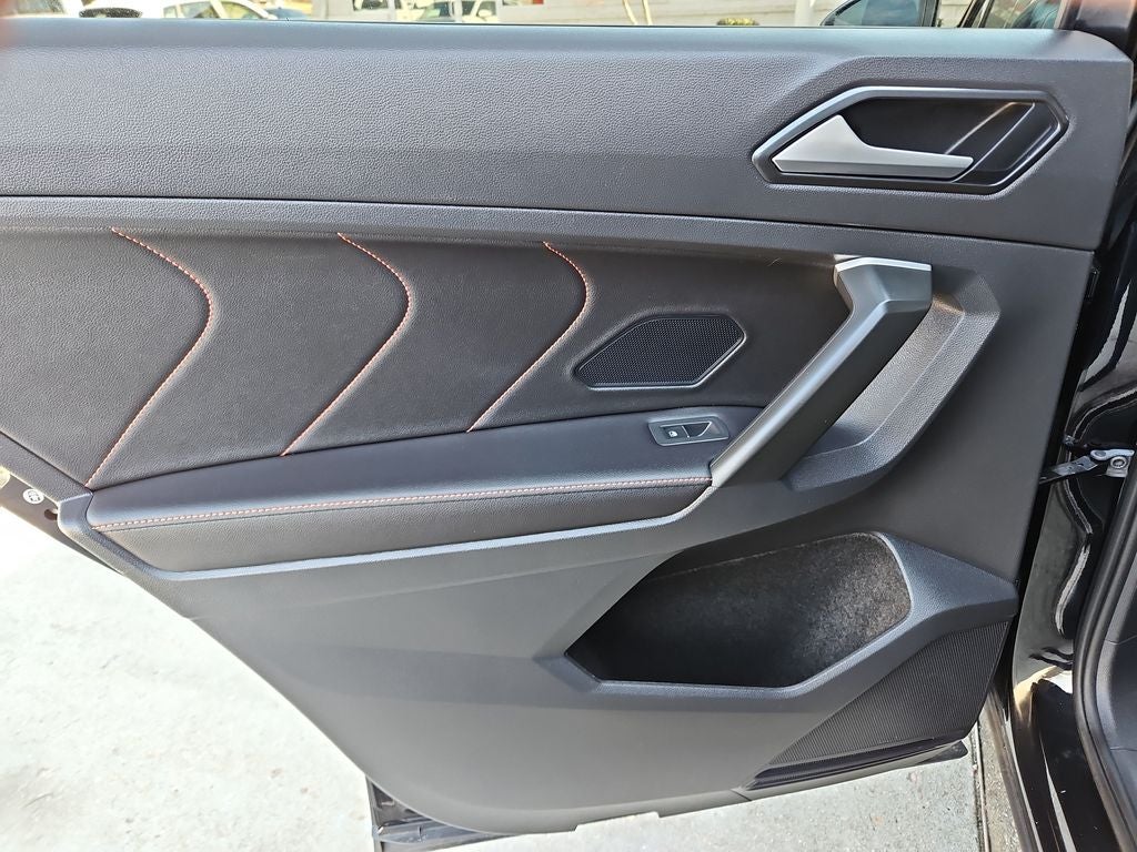 2024 Volkswagen Tiguan 2.0T Wolfsburg Edition