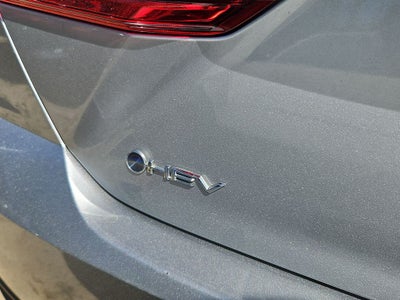 2025 Toyota Camry LE Hybrid