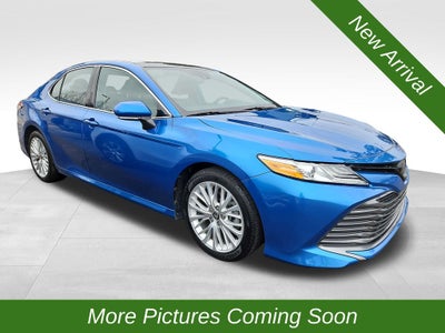 2020 Toyota Camry XLE PANORMIC SUNROOF
