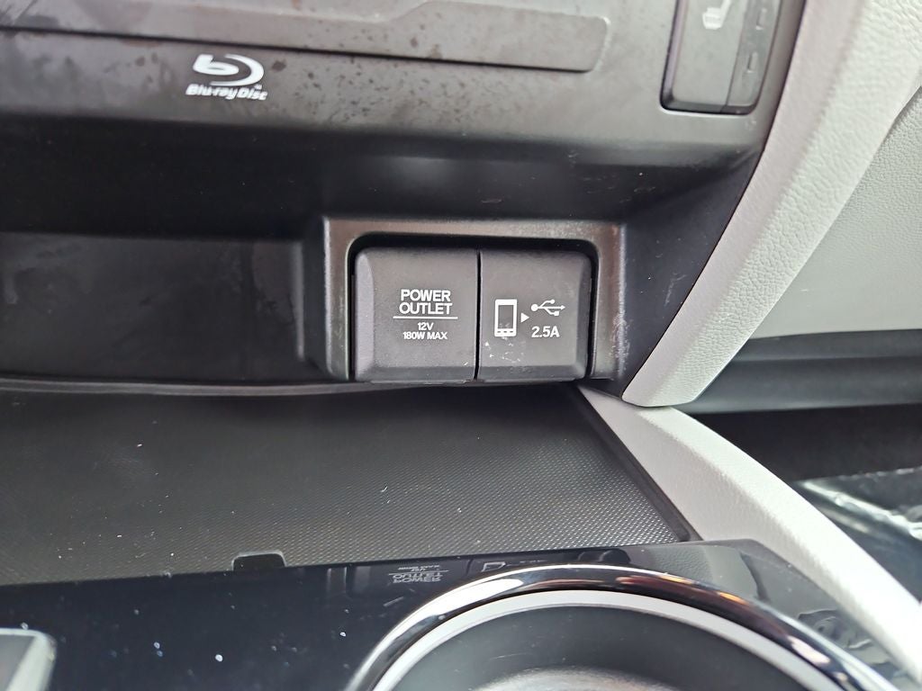 2020 Honda Pilot Touring 8 Passenger