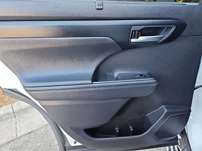 2023 Toyota Highlander XLE XP Package