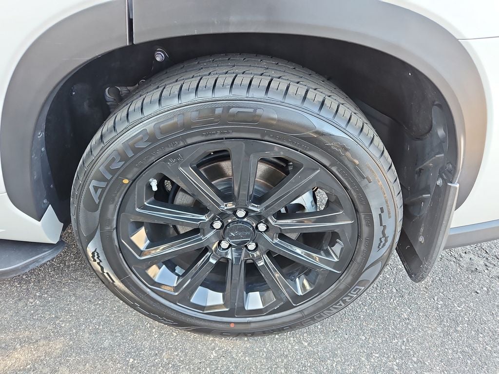 2023 Toyota Highlander XLE XP Package