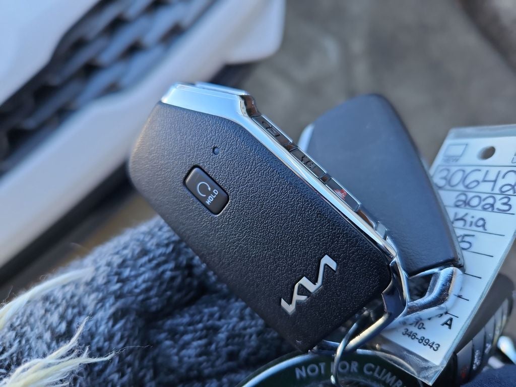 2023 Kia K5 EX