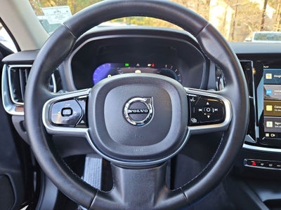 2023 Volvo S60 B5 Plus Dark Theme