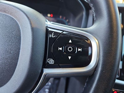 2023 Volvo S60 B5 Plus Dark Theme