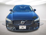 2023 Volvo S60 B5 Plus Dark Theme
