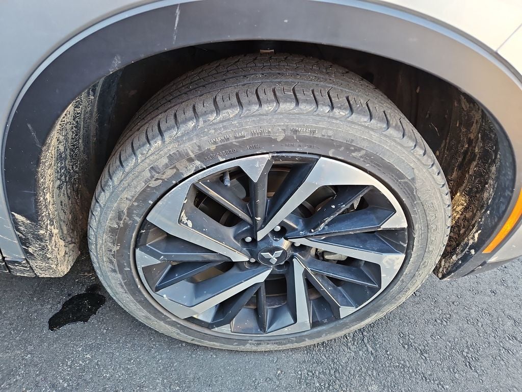 2024 Mitsubishi Outlander SE Black Edition w/Pano Roof