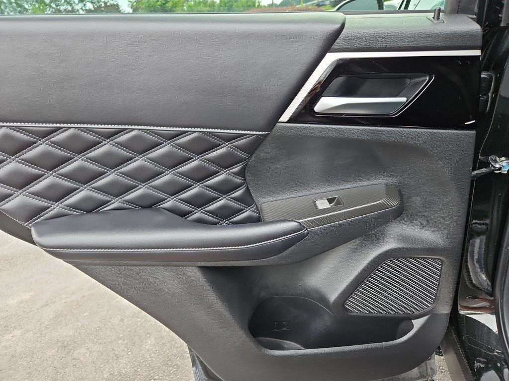 2022 Mitsubishi Outlander SEL