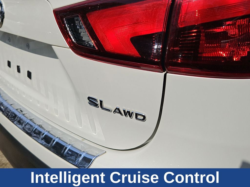 2017 Nissan Rogue Sport SL