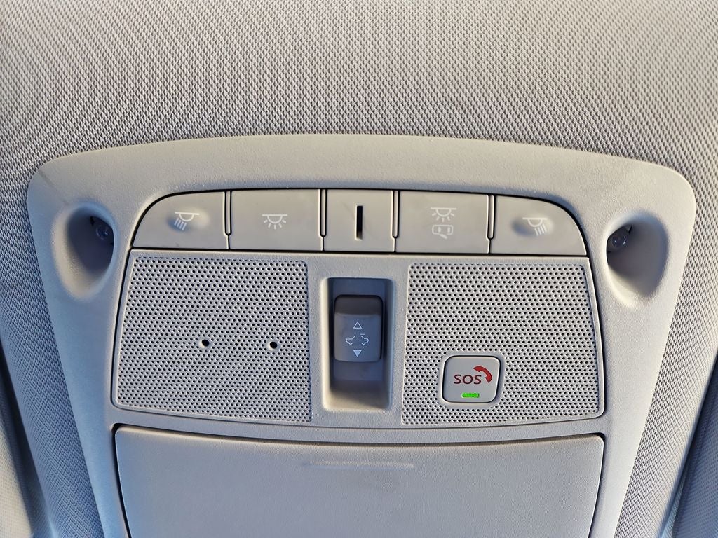 2022 INFINITI Q50 LUXE w/ CARGO PCKG