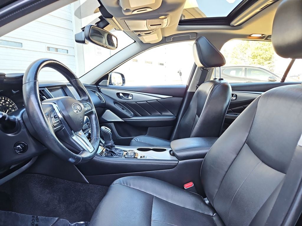 2022 INFINITI Q50 LUXE w/ CARGO PCKG