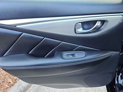 2022 INFINITI Q50 LUXE w/ CARGO PCKG