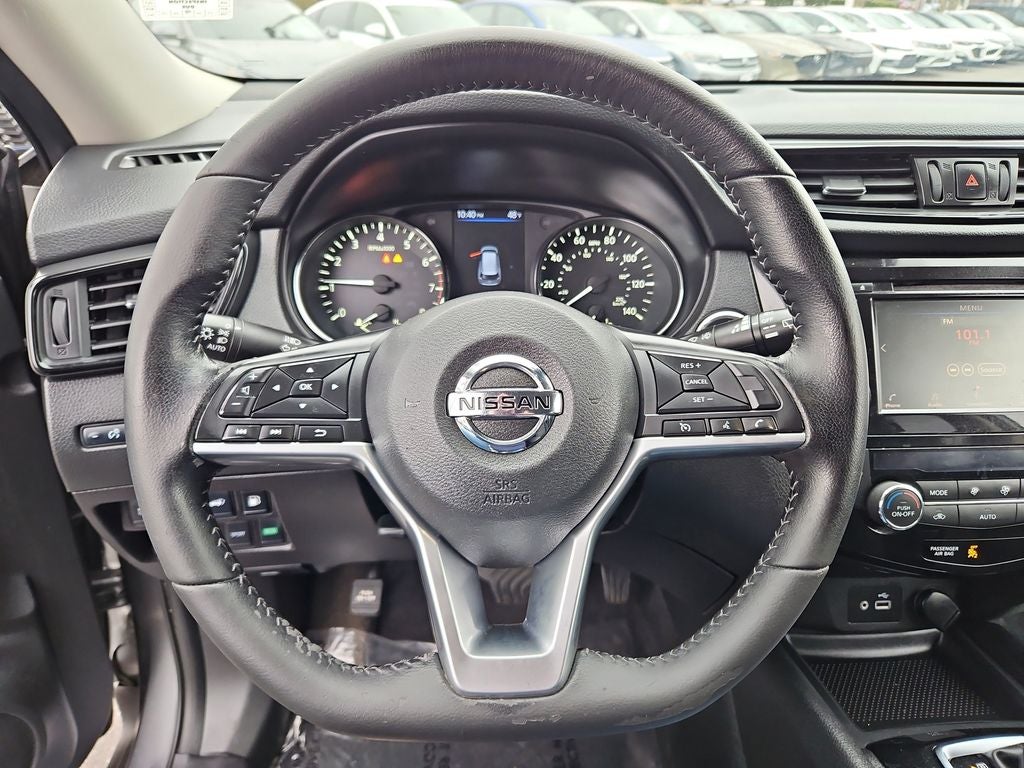 2020 Nissan Rogue SV
