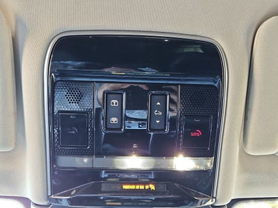 2023 Land Rover Range Rover SE LWB 7 Passenger