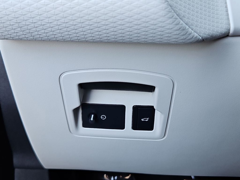 2023 Land Rover Range Rover Velar R-Dynamic S