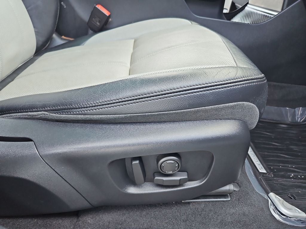 2020 Land Rover Range Rover Evoque First Edition