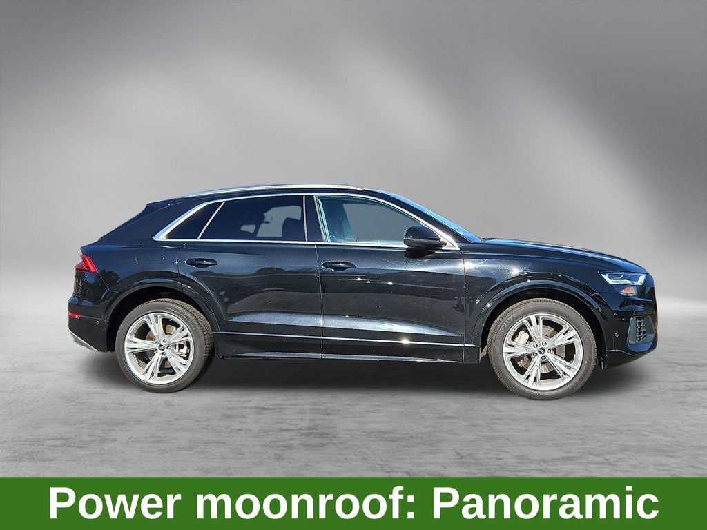 2022 Audi Q8 55 Premium quattro