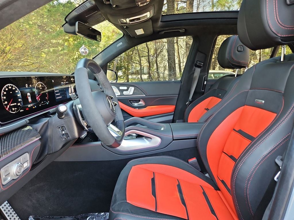 2024 BMW 7 Series 760i xDrive M sport w/Rear Ent. & Drivers pro Package