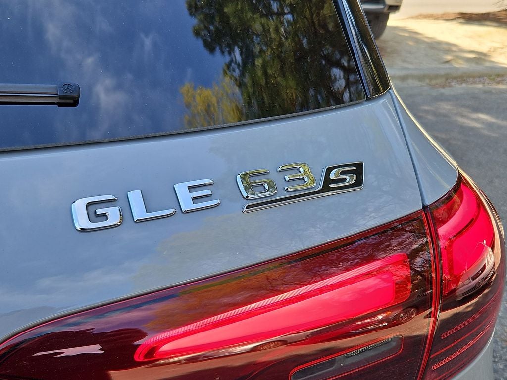 2024 BMW 7 Series 760i xDrive M sport w/Rear Ent. & Drivers pro Package