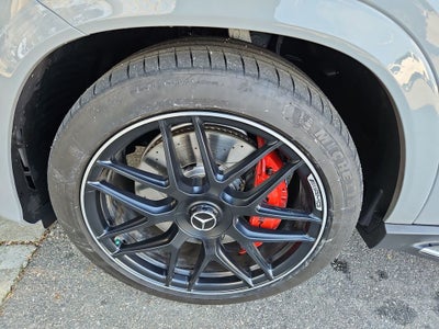 2024 BMW 7 Series 760i xDrive M sport w/Rear Ent. & Drivers pro Package