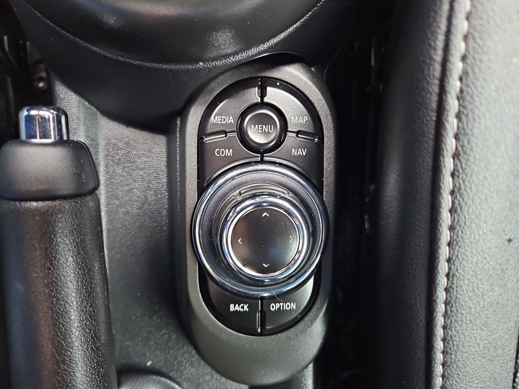 2024 MINI Cooper Base