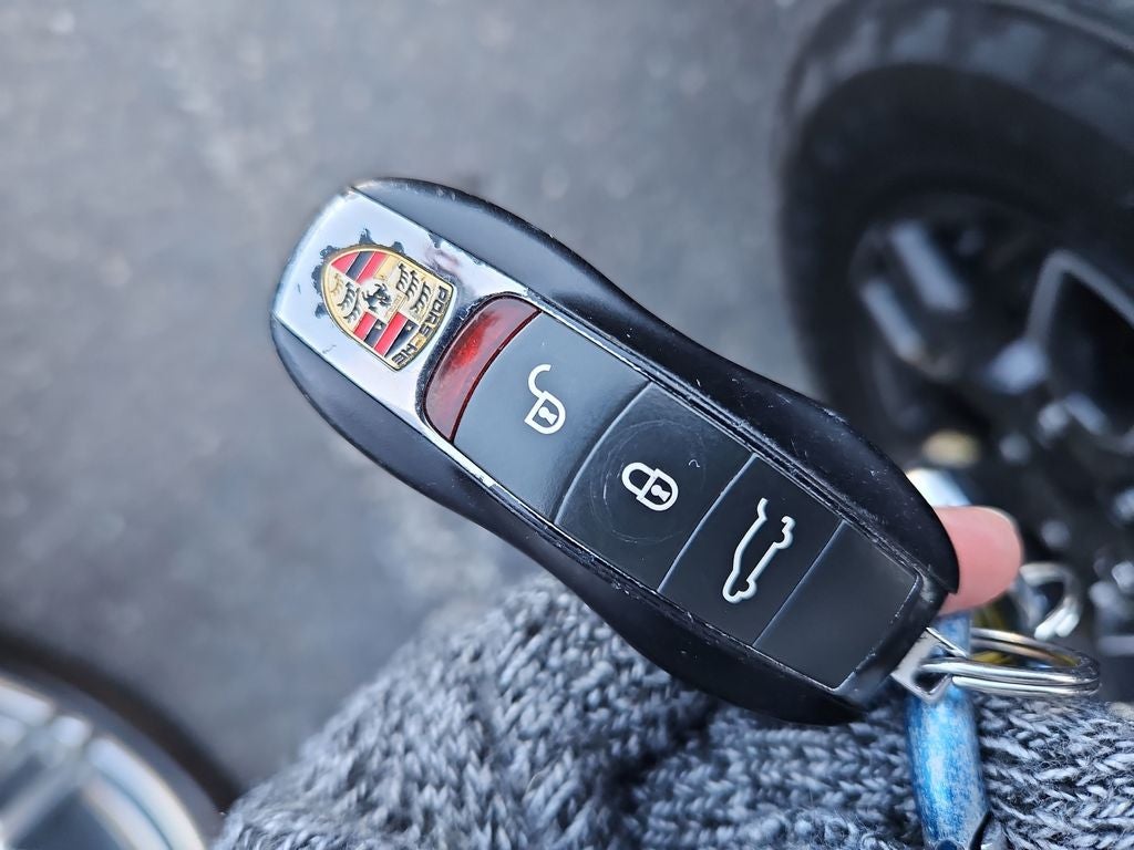 2017 Porsche Macan Base