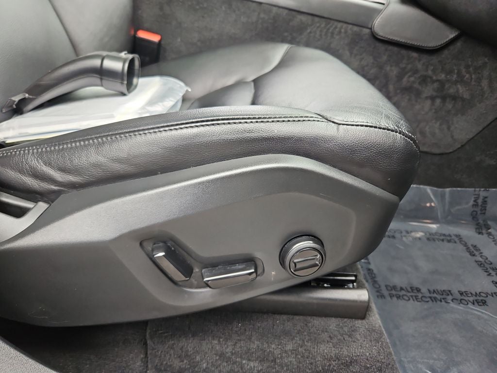 2022 Volvo XC90 T5 Momentum